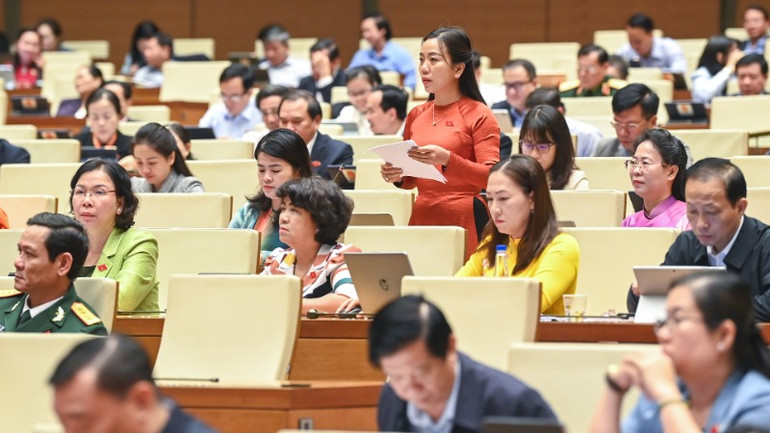 Đại biểu Triệu Thị Ngọc Diễm - Đoàn đại biểu Quốc hội tỉnh Sóc Trăng. (Ảnh: DUY LINH)