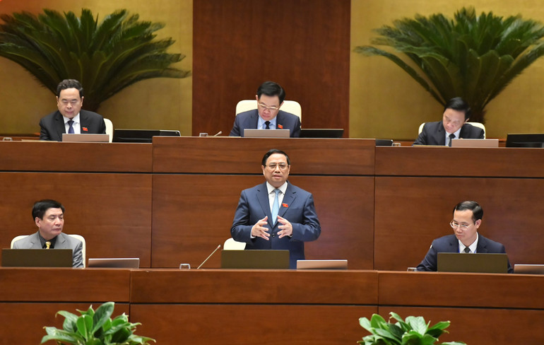 Thủ tướng Phạm Minh Chính trả lời chất vấn của đại biểu Quốc hội. (Ảnh: ĐĂNG KHOA) Thủ tướng Phạm Minh Chính trả lời chất vấn của đại biểu Quốc hội. (Ảnh: ĐĂNG KHOA)