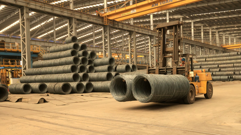 Doanh nghiệp cần chủ động ứng phó thông qua việc nâng cao chất lượng sản phẩm, thường xuyên cập nhật thông tin về các biện pháp phòng vệ thương mại và xu hướng thị trường quốc tế… (Ảnh minh họa: TTXVN) Doanh nghiệp cần chủ động ứng phó thông qua việc nâng cao chất lượng sản phẩm, thường xuyên cập nhật thông tin về các biện pháp phòng vệ thương mại và xu hướng thị trường quốc tế… (Ảnh minh họa: TTXVN)