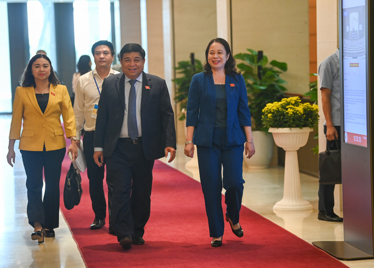 Các đại biểu Quốc hội dự phiên họp chiều 27/10/2023. (Ảnh: DUY LINH) Các đại biểu Quốc hội dự phiên họp chiều 27/10/2023. (Ảnh: DUY LINH)