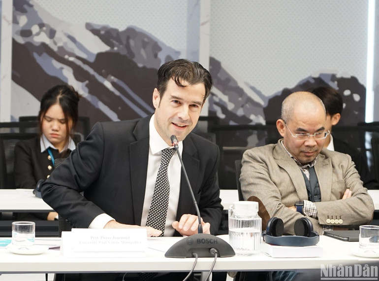 Giáo sư Pierre Journoud, Đại học Paul-Valéry Montpellier (Pháp). (Ảnh: TRUNG HƯNG)