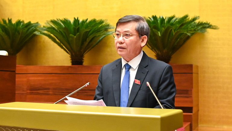 Viện trưởng Viện Kiểm sát nhân dân tối cao Lê Minh Trí trình bày Báo cáo công tác năm 2023 của Viện trưởng Viện Kiểm sát nhân dân tối cao. (Ảnh: DUY LINH)