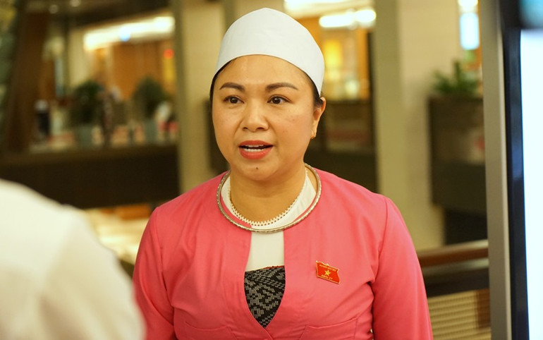 Đại biểu Đặng Bích Ngọc (Hòa Bình). (Ảnh: TRUNG HƯNG)