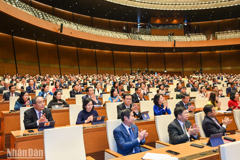 Các đại biểu Quốc hội tại phiên khai mạc Kỳ họp bất thường lần thứ hai, Quốc hội khóa XV sáng 5/1. (Ảnh: DUY LINH) Các đại biểu Quốc hội tại phiên khai mạc Kỳ họp bất thường lần thứ hai, Quốc hội khóa XV sáng 5/1. (Ảnh: DUY LINH)