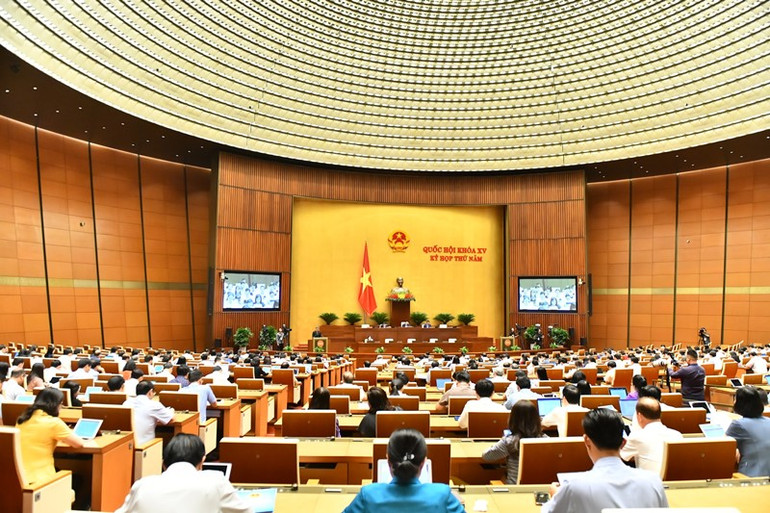 Quang cảnh phiên làm việc tại hội trường Quốc hội chiều 25/5. (Ảnh: ĐĂNG KHOA)