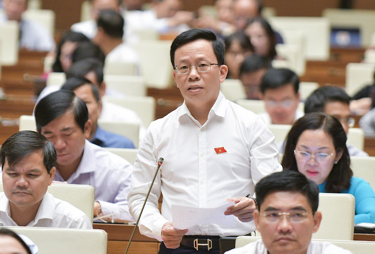 Đại biểu Lê Minh Nam (đoàn Hậu Giang). Ảnh: Quốc hội Đại biểu Lê Minh Nam (đoàn Hậu Giang). Ảnh: Quốc hội