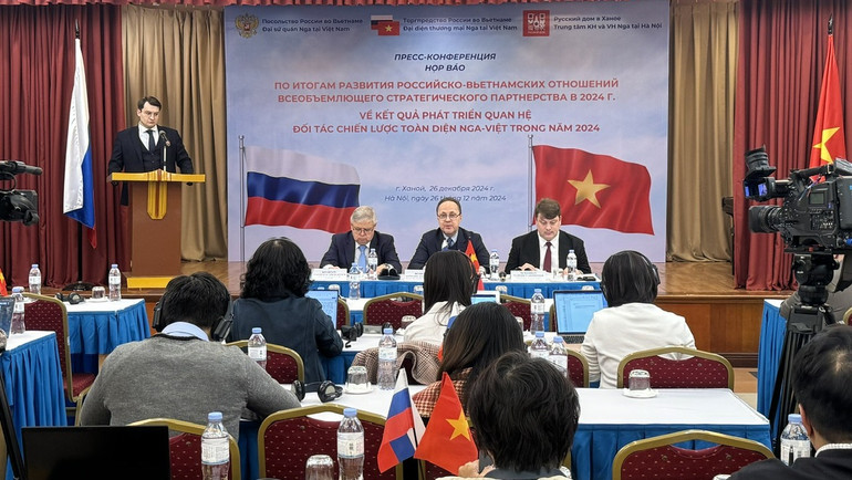 Quang cảnh buổi họp báo. (Ảnh: TRUNG HƯNG)