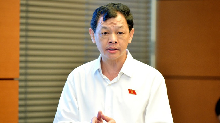 Đại biểu Nguyễn Tri Thức - Đoàn đại biểu Quốc hội Thành phố Hồ Chí Minh.