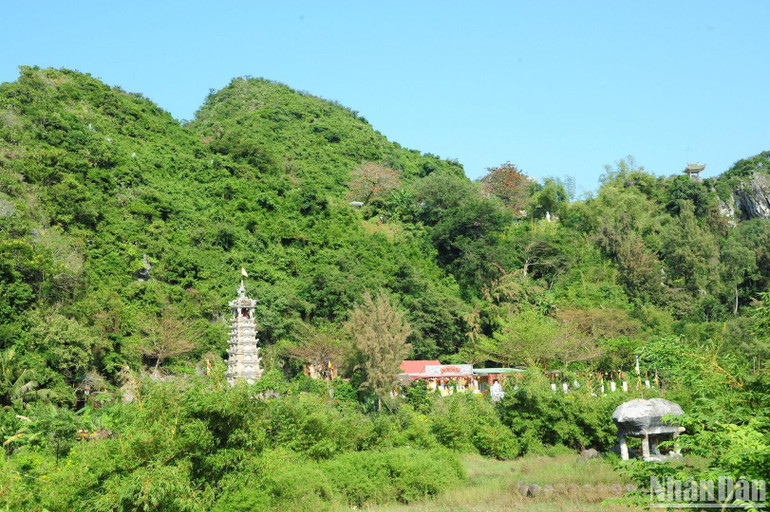 Một góc danh thắng đặc biệt Ngũ Hành Sơn.