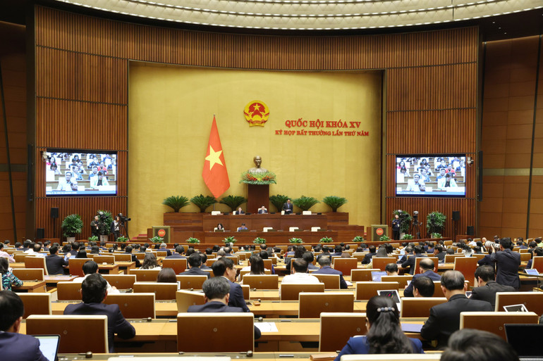 Quang cảnh phiên họp của Quốc hội chiều 16/1. (Ảnh: DUY LINH)