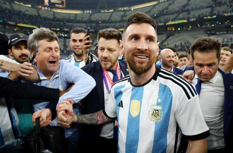 Một loạt kỷ lục World Cup đã được Messi thiết lập sau trận chung kết. (Ảnh: Reuters)