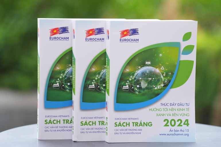 Ấn bản Sách trắng thường niên lần thứ 15 của EuroCham. Ấn bản Sách trắng thường niên lần thứ 15 của EuroCham.