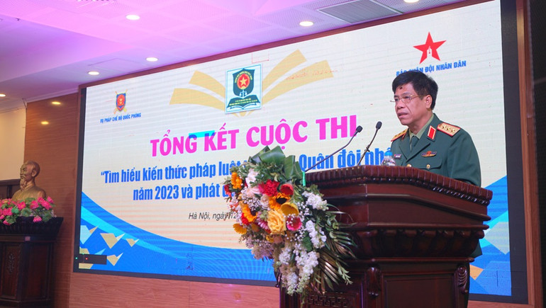 Thượng tướng Nguyễn Văn Nghĩa, Phó Tổng tham mưu trưởng Quân đội nhân dân Việt Nam phát biểu. (Ảnh: TRUNG HƯNG)