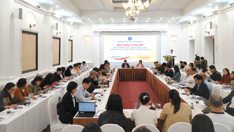 Quang cảnh hội thảo. (Ảnh: TRUNG HƯNG)