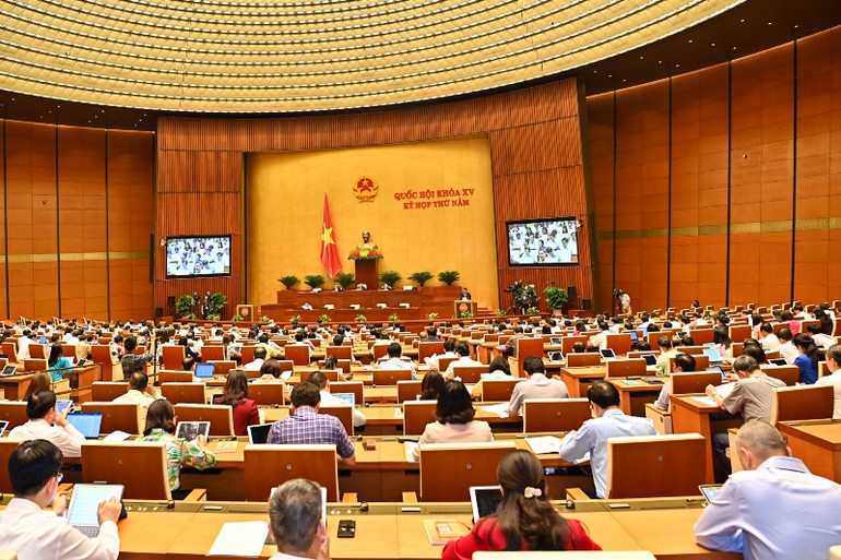 Quang cảnh phiên họp của Quốc hội sáng 26/5. (Ảnh: DUY LINH) Quang cảnh phiên họp của Quốc hội sáng 26/5. (Ảnh: DUY LINH)