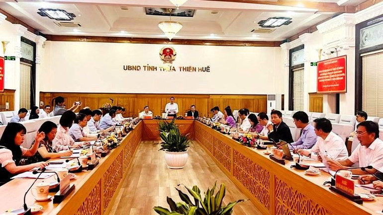 Quang cảnh tại cuộc làm việc.