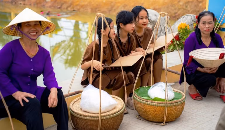 Lễ hội ẩm thực di sản bún Việt - Làng bún Vân Cù.