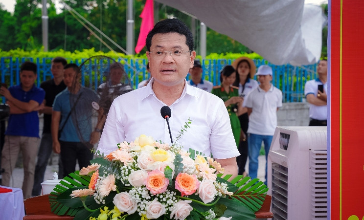 Phó Chủ tịch Ủy ban nhân dân tỉnh Hoàng Hải Minh, Trưởng Ban tổ chức Hội thao phát biểu khai mạc.