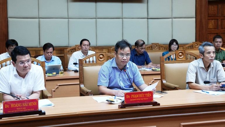 Lãnh đạo Tỉnh ủy, Ủy ban nhân dân tỉnh Thừa Thiên Huế làm việc với Đoàn công tác của Bộ Nông nghiệp và Phát triển nông thôn.