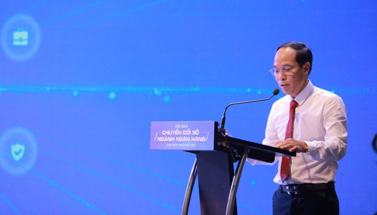 Bí thư Đảng ủy, Giám đốc Ngân hàng Nhà nước tỉnh Phạm Bá Nam phát biểu tại hội nghị.