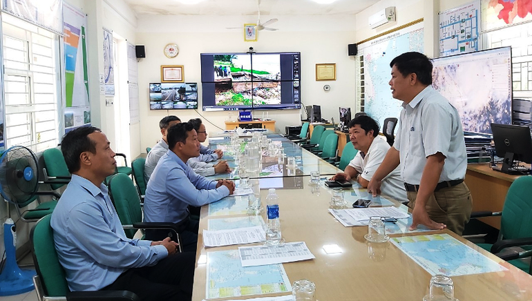 Văn phòng Ban Chỉ đạo Quốc gia đề nghị Ban Chỉ huy Phòng chống thiên tai và tìm kiếm cứu nạn tỉnh tiếp tục duy trì chế độ trực ban 24/24h, theo dõi chặt chẽ diễn biến tình hình mưa lũ.