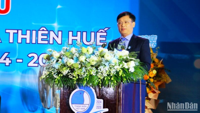 Phó Chủ tịch Thường trực Ủy ban nhân dân tỉnh Nguyễn Thanh Bình phát biểu tại Đại hội.