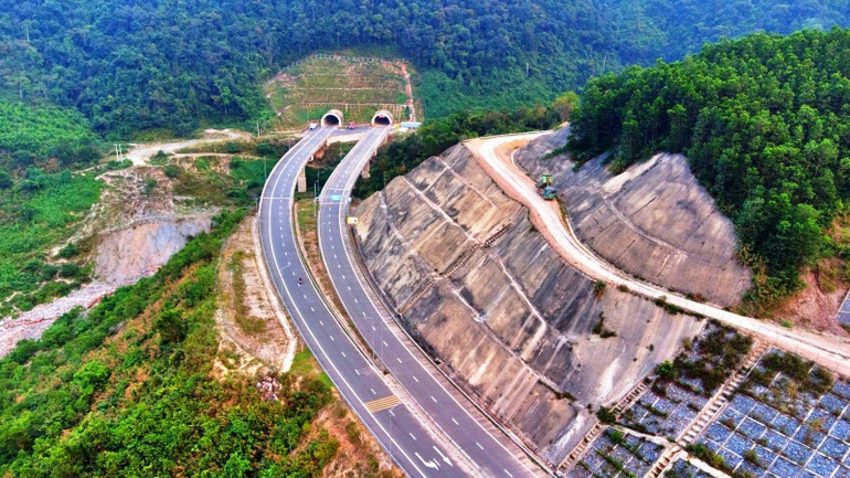 Thời gian thực hiện gói thầu là 240 ngày, kể từ ngày được phê duyệt 23/5/2025. (Ảnh: CTV)