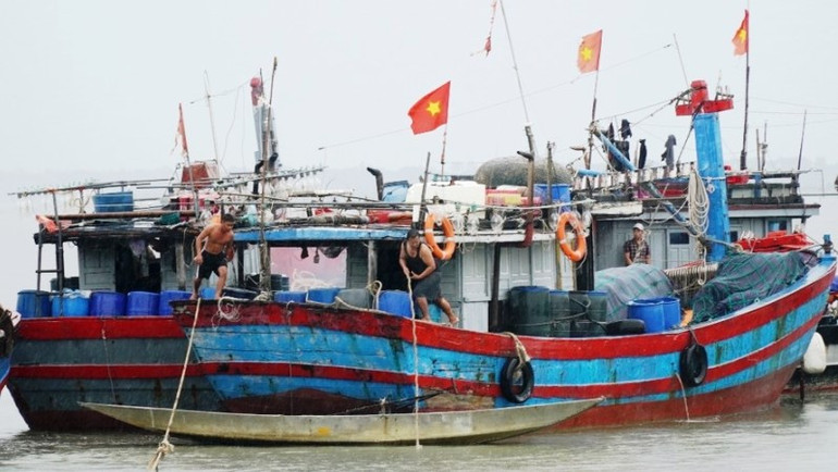 Đến nay các phương tiện tàu thuyền, lao động đã vào bờ tránh trú bão an toàn.