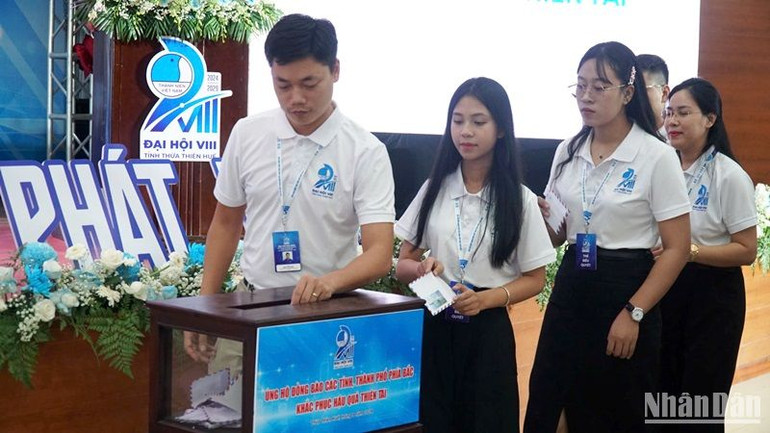 Đại hội đã tổ chức quyên góp, ủng hộ nhân dân các tỉnh phía Bắc bị thiệt hại do bão, lũ gây ra.