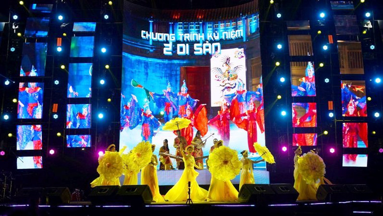 Phần nghệ thuật chào năm mới 2024 là âm nhạc hiện đại, trẻ trung với sự góp mặt của các ca sĩ, nghệ sĩ tên tuổi.