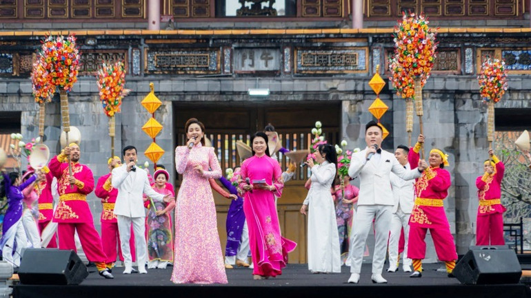 TP Huế tổ chức Lễ Công bố Năm Du lịch quốc gia và Festival Huế 2025.