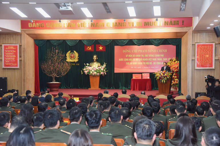 Quang cảnh buổi lễ.