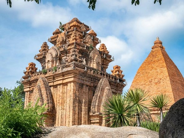 Tháp Bà Ponagar. (Ảnh: Unsplash/CreateTravel.tv) Tháp Bà Ponagar. (Ảnh: Unsplash/CreateTravel.tv)