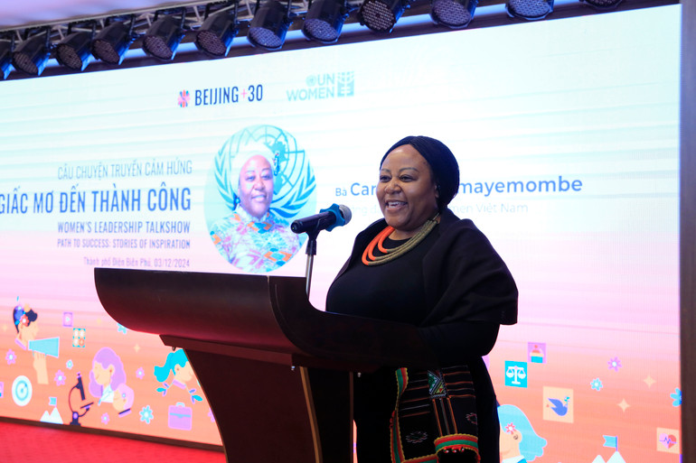 Bà Caroline Nyamayemombe, Trưởng đại diện UN Women Việt Nam phát biểu tại chương trình.