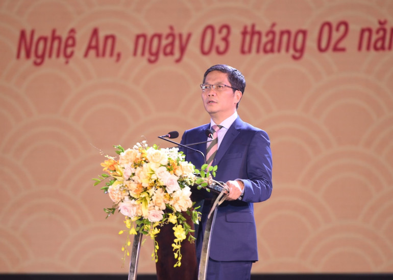 Trưởng ban Kinh tế Trung ương biểu dương những thành tựu kinh tế, xã hội mà tỉnh Nghệ An đã đạt được.