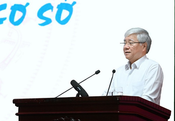 Đồng chí Đỗ Văn Chiến, Chủ tịch Ủy ban Trung ương Mặt trận Tổ quốc Việt Nam phát biểu ý kiến.
