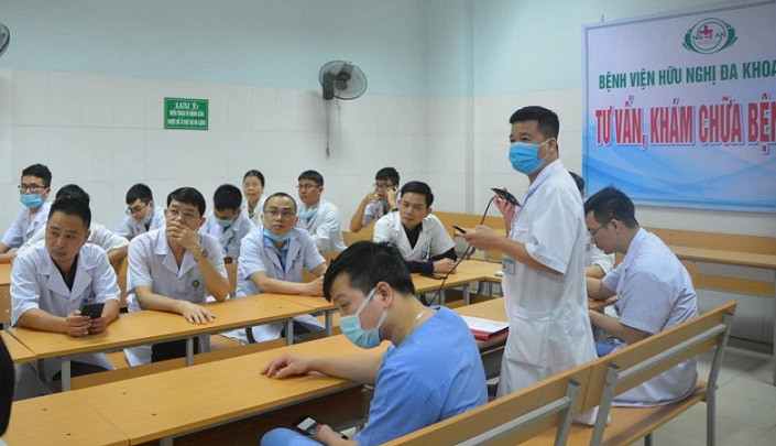 Bệnh viện Hữu nghị Đa khoa Nghệ An kết nối với 10 điểm cầu tư vấn, khám chữa bệnh từ xa trên địa bàn Nghệ An.