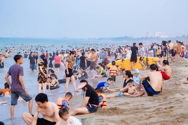 Tính đến hết tháng 11/2024, lượng khách du lịch đến với Nghệ An đạt hơn 9 triệu lượt.