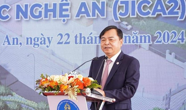 Đồng chí Nguyễn Hoàng Hiệp, Thứ trưởng Nông nghiệp và Phát triển nông thôn phát biểu tại buổi lễ. Đồng chí Nguyễn Hoàng Hiệp, Thứ trưởng Nông nghiệp và Phát triển nông thôn phát biểu tại buổi lễ.