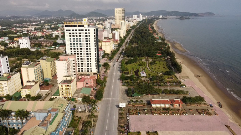 Đô thị biển Cửa Lò ngày một đổi mới, khang trang để đón du khách.