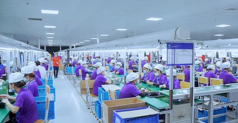 Sản xuất linh kiện điện tử của doanh nghiệp FDI ở Nghệ An đã vào guồng và đáp ứng nhu cầu xuất khẩu.