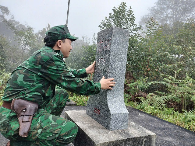 Mốc quốc giới giữ nguyên hiện trạng, không bị xê dịch, an toàn sau mưa lũ.