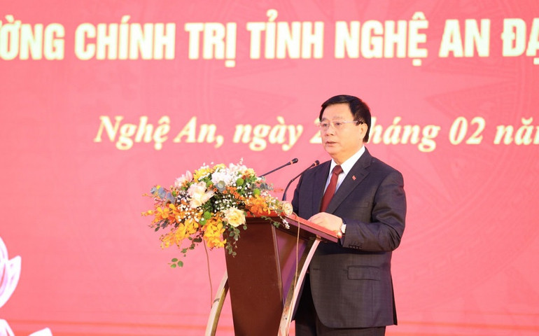 Đồng chí Nguyễn Xuân Thắng, Ủy viên Bộ Chính trị, Giám đốc Học viện Chính trị quốc gia Hồ Chí Minh, phát biểu.