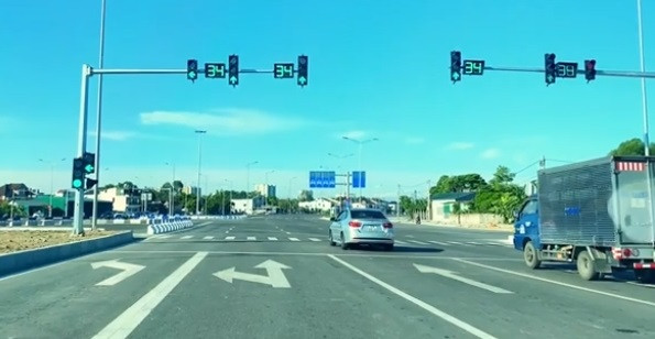 Sáng 29/8, thông xe Đại lộ Vinh-Cửa Lò.