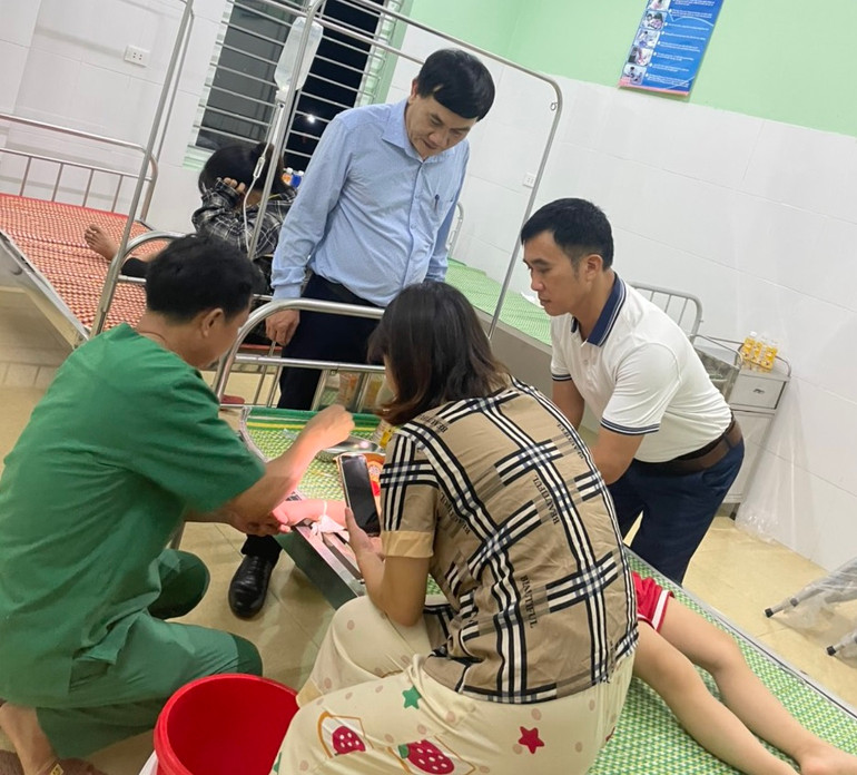 Chăm sóc trẻ nghi bị ngộ độc tại Bệnh viện đa khoa huyện Đô Lương.