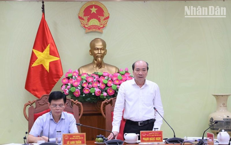 Chủ tịch Ủy ban nhân dân tỉnh Đắk Lắk Phạm Ngọc Nghị phát biểu tại buổi làm việc.