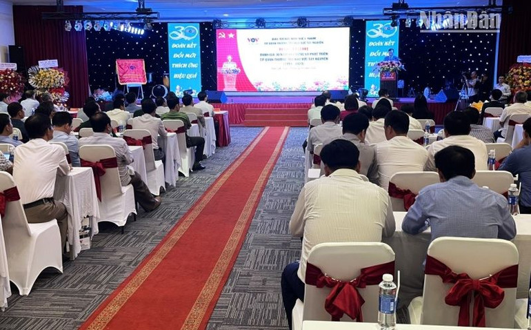 Quang cảnh lễ kỷ niệm.