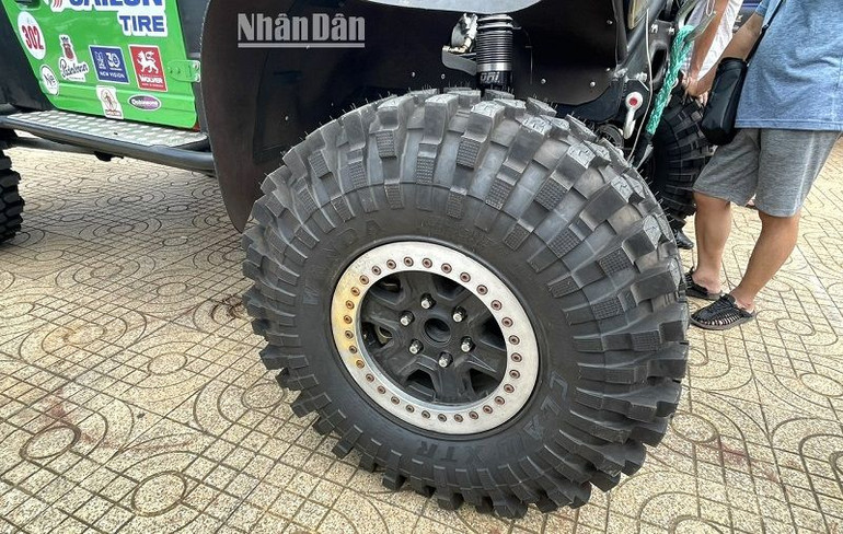 Một bánh xe của xe đua địa hình. Một bánh xe của xe đua địa hình.