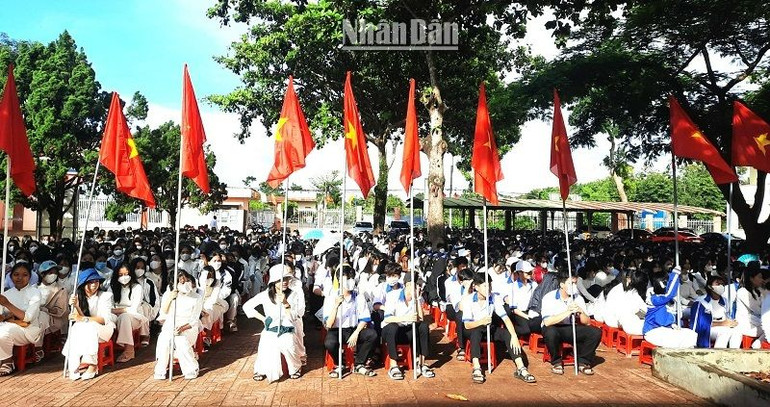 Học sinh trên địa bàn huyện Cư Kuin, tỉnh Đắk Lắk trong ngày khai giảng năm học mới 2023-2024.