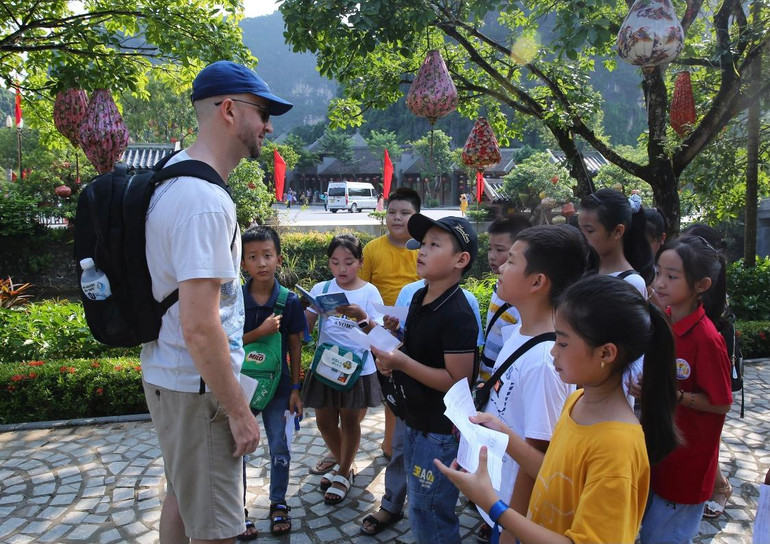 Nhiều điểm du lịch thu hút các em học sinh tham gia trải nghiệm.